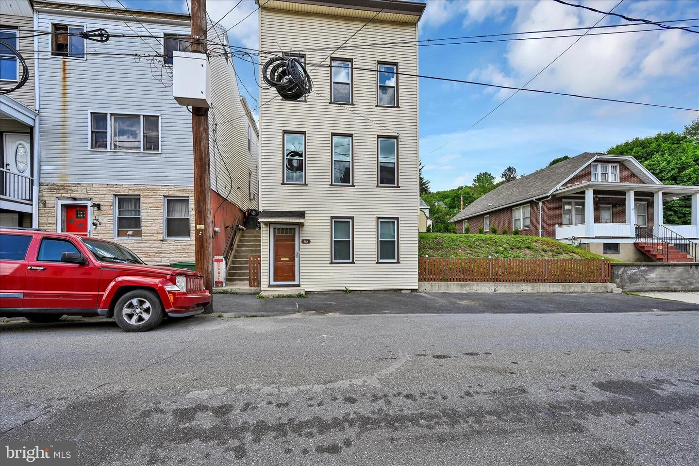 362 Front Street