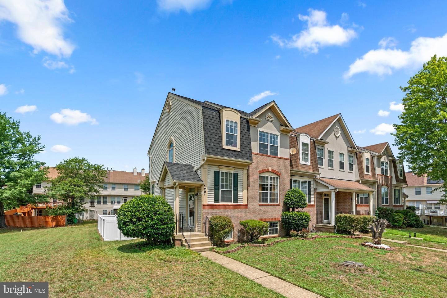 Photo 2 of 47 of 1201 Cape Baron Ct townhome