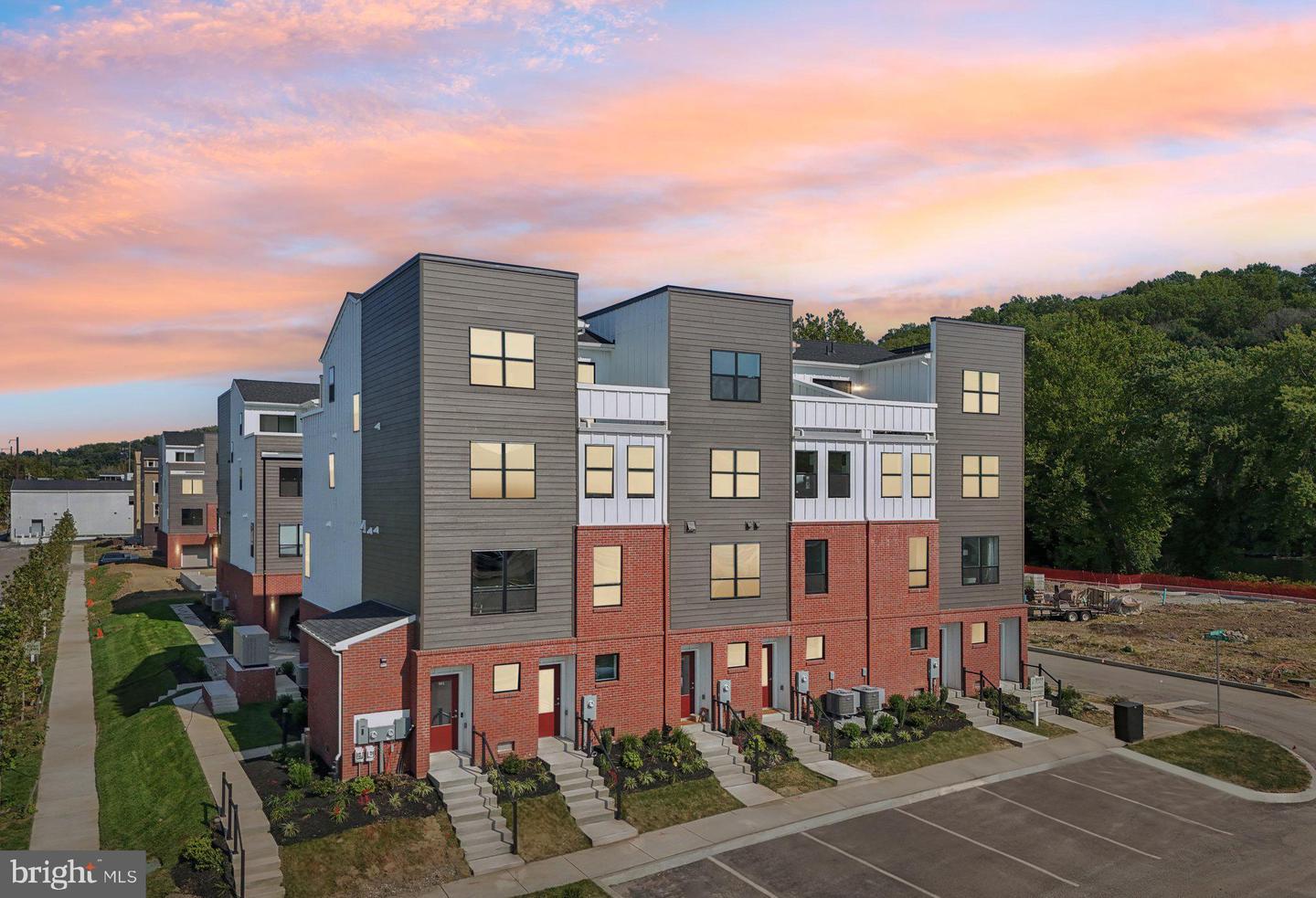 View Conshohocken, PA 19428 townhome