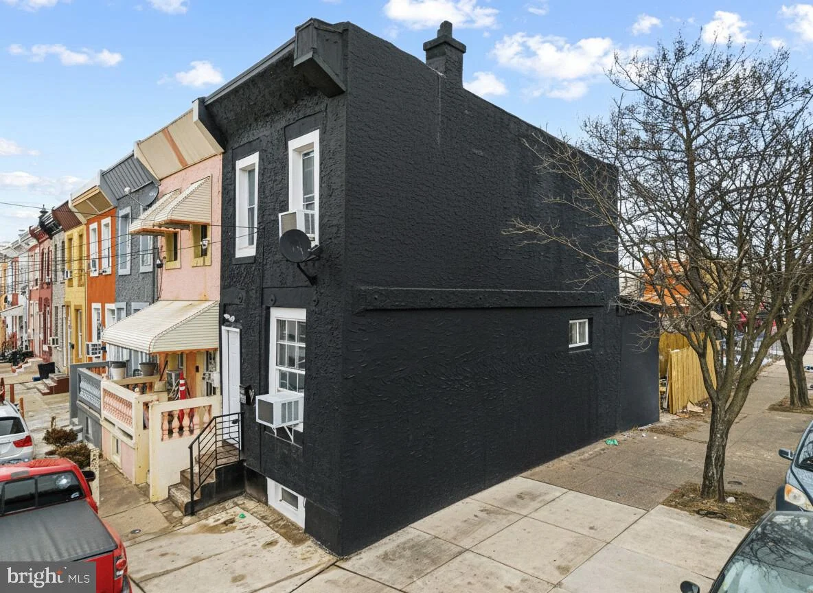 235 W Birch Street