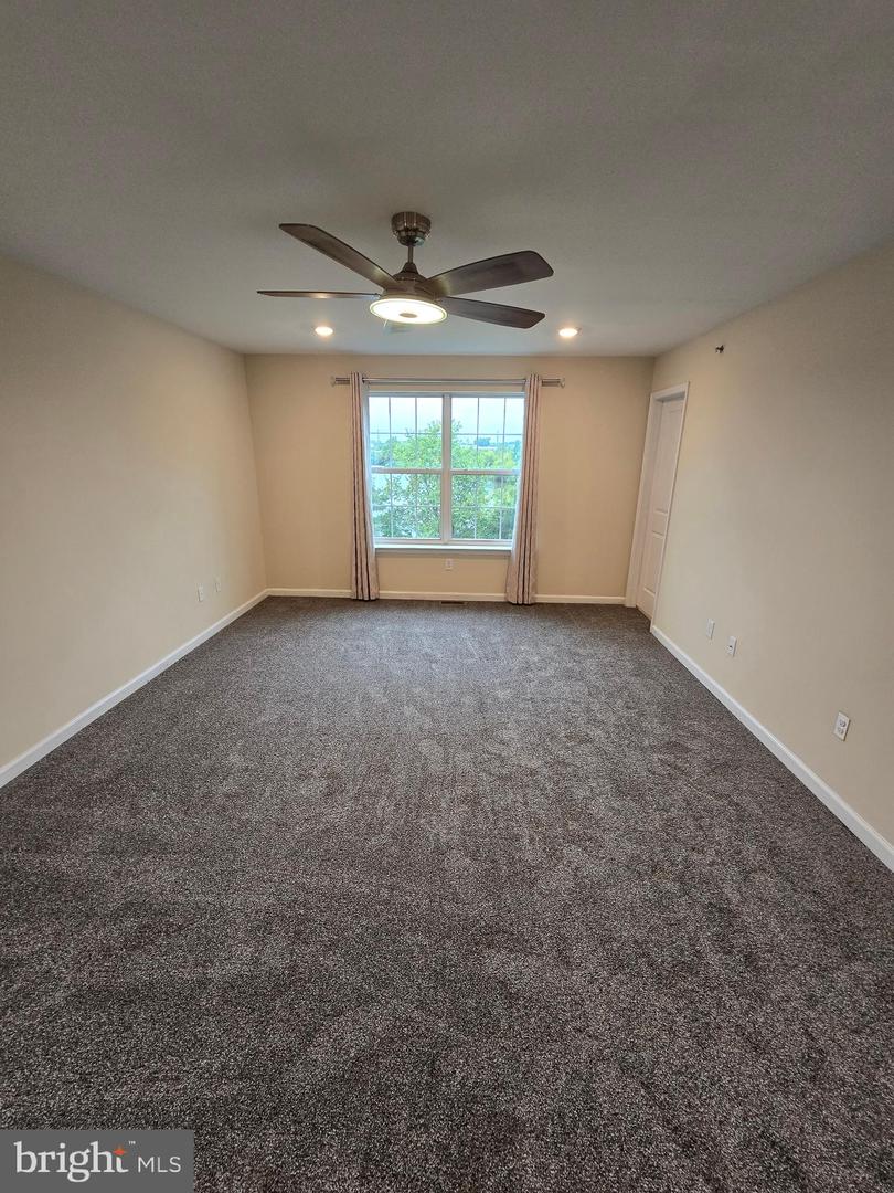 Photo 41 of 56 of 100 Edgewater Ct townhome