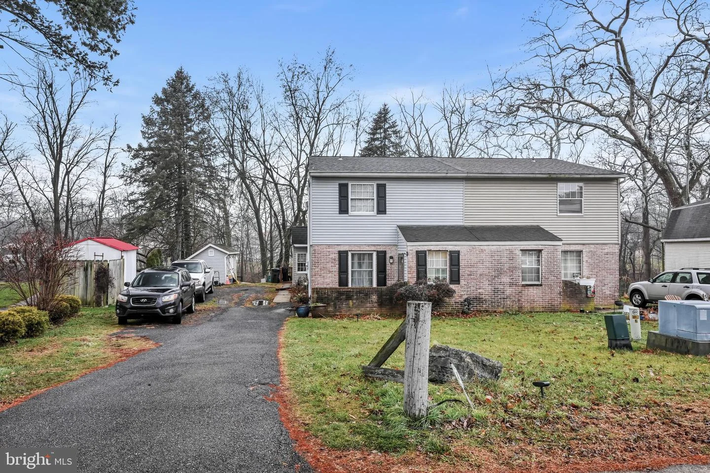 546 Creekside Lane