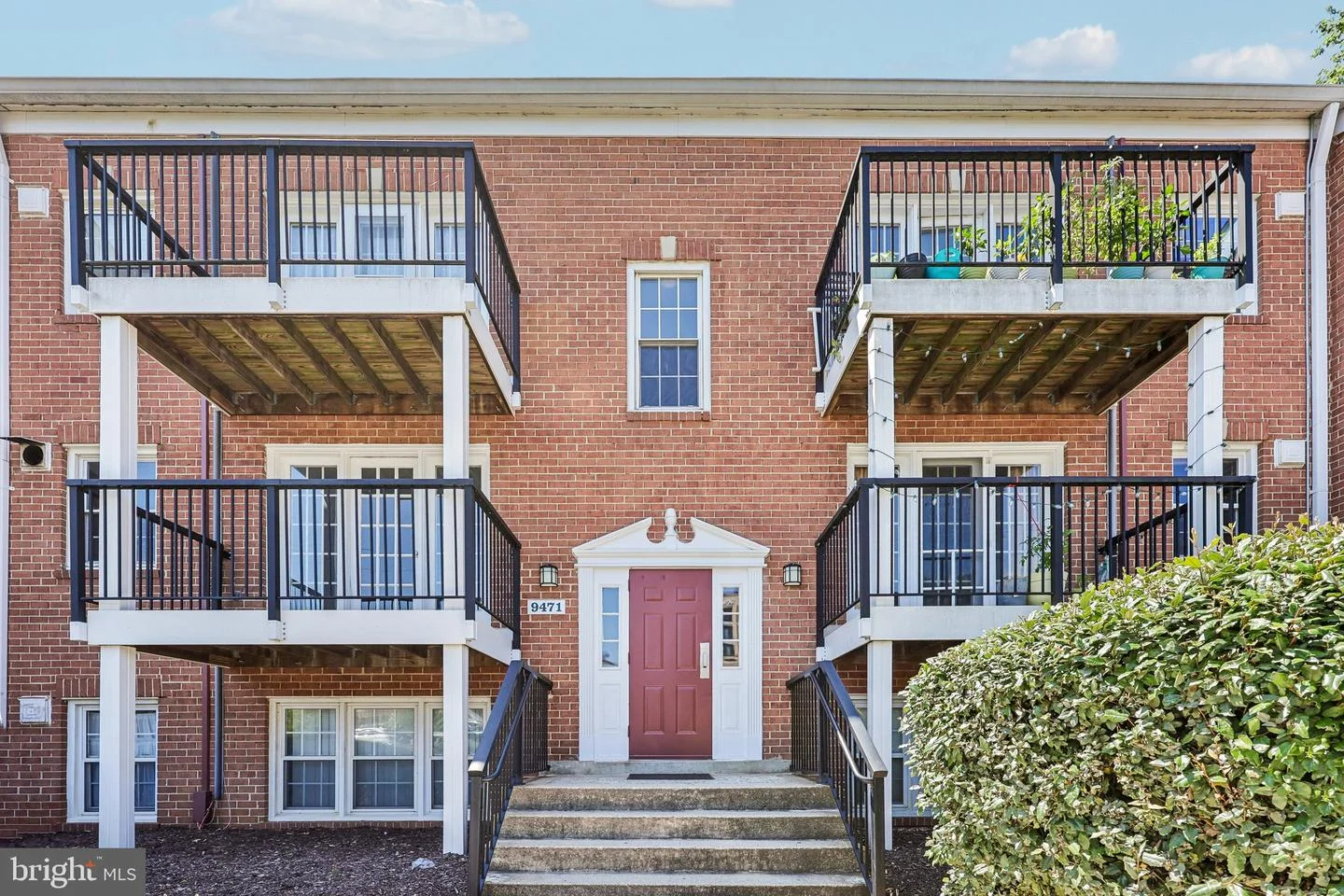 9471 Fairfax Boulevard Unit 301