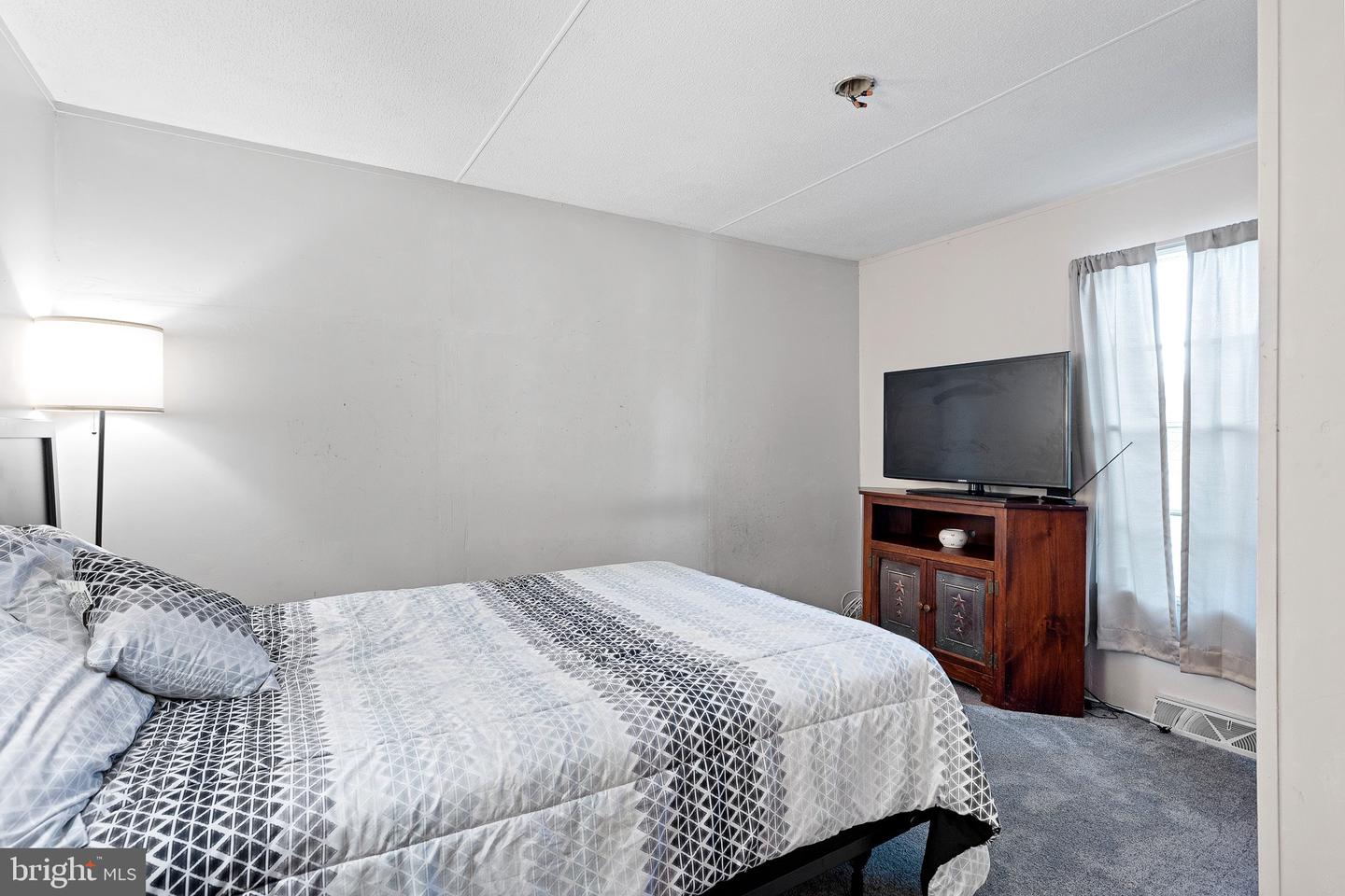 Photo 18 of 20 of 872 Powder Way #214 mobile home