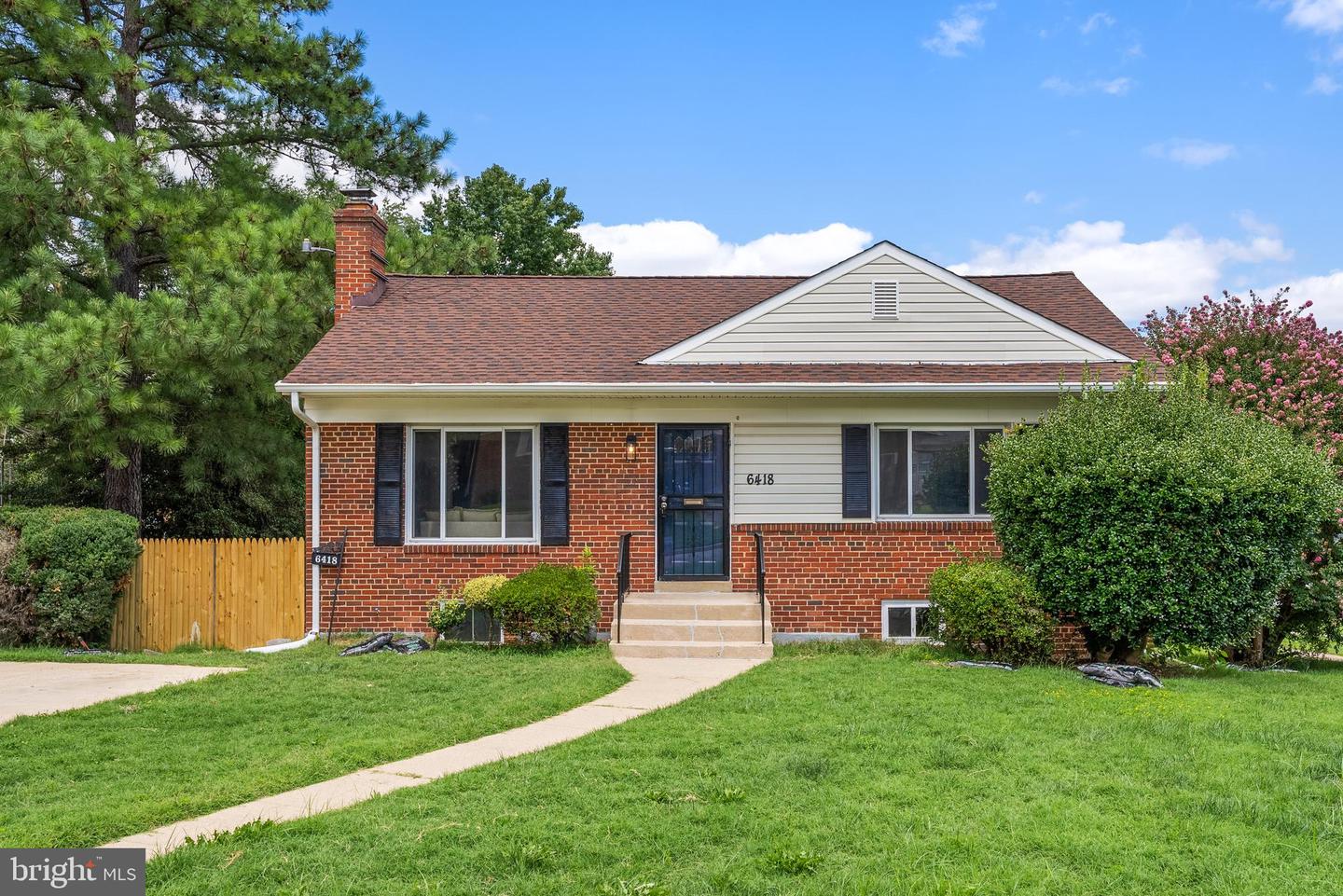 View Hyattsville, MD 20785 house