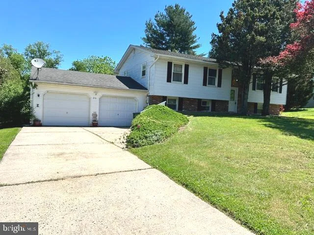 810 Stone Haven Drive