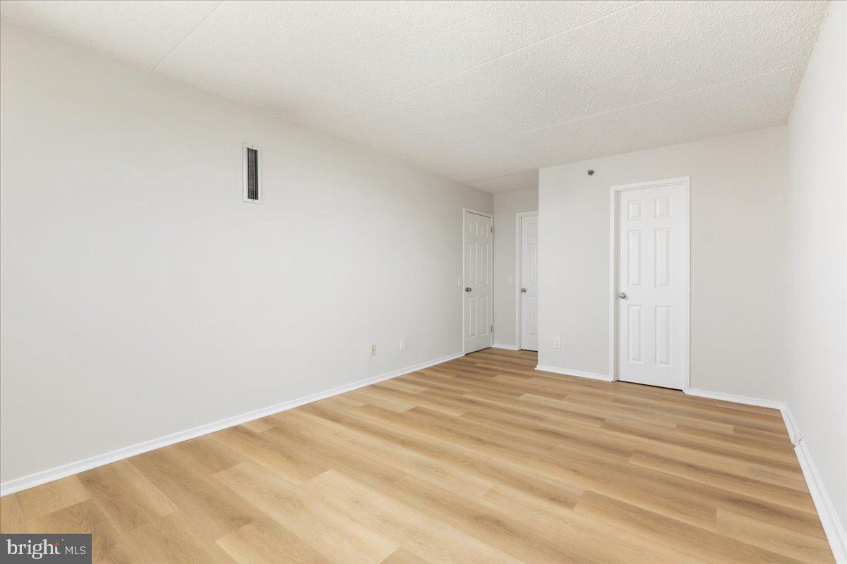 Photo 12 of 41 of 5911 Edsall Rd #1104 condo