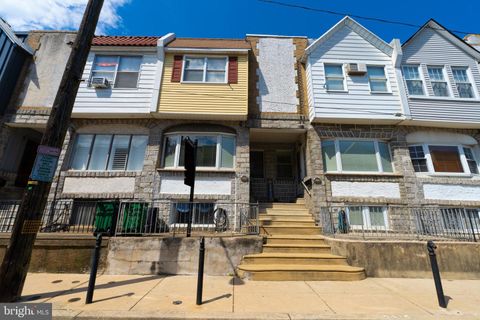 Townhouse in Philadelphia PA 2818 Beulah STREET.jpg