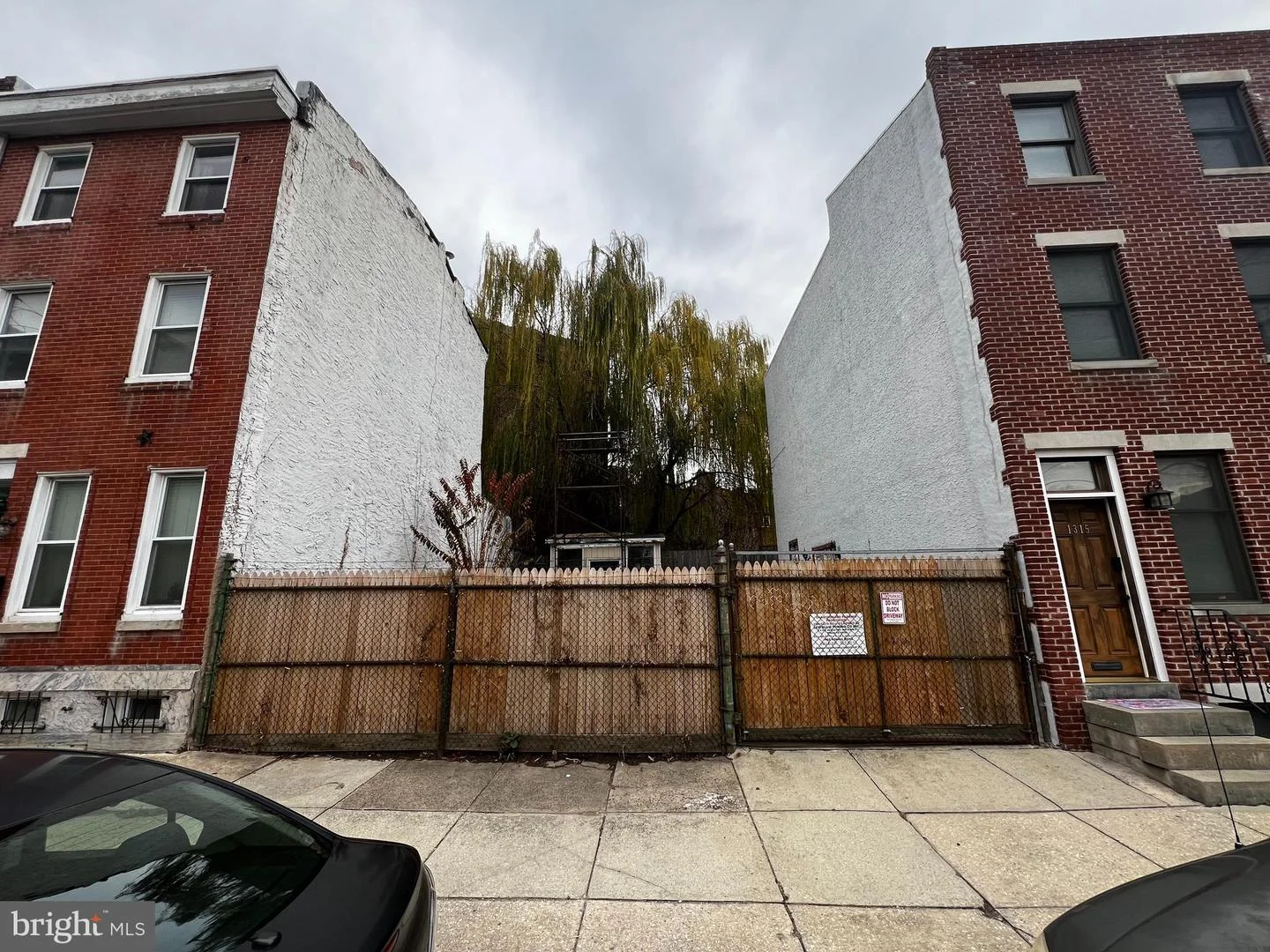 1319 Mount Vernon Street