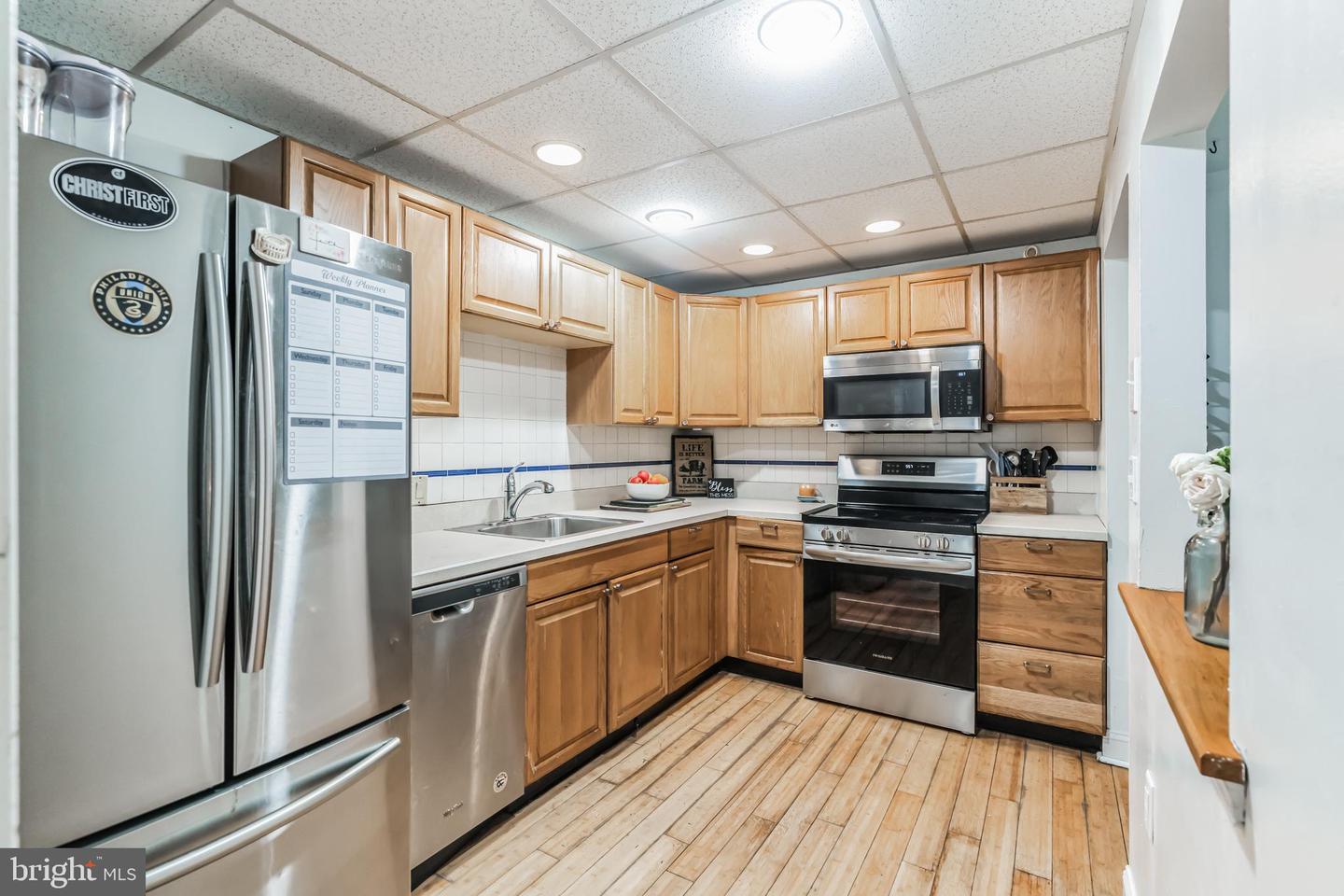Photo 16 of 36 of 1518 Manley Rd #A2 townhome