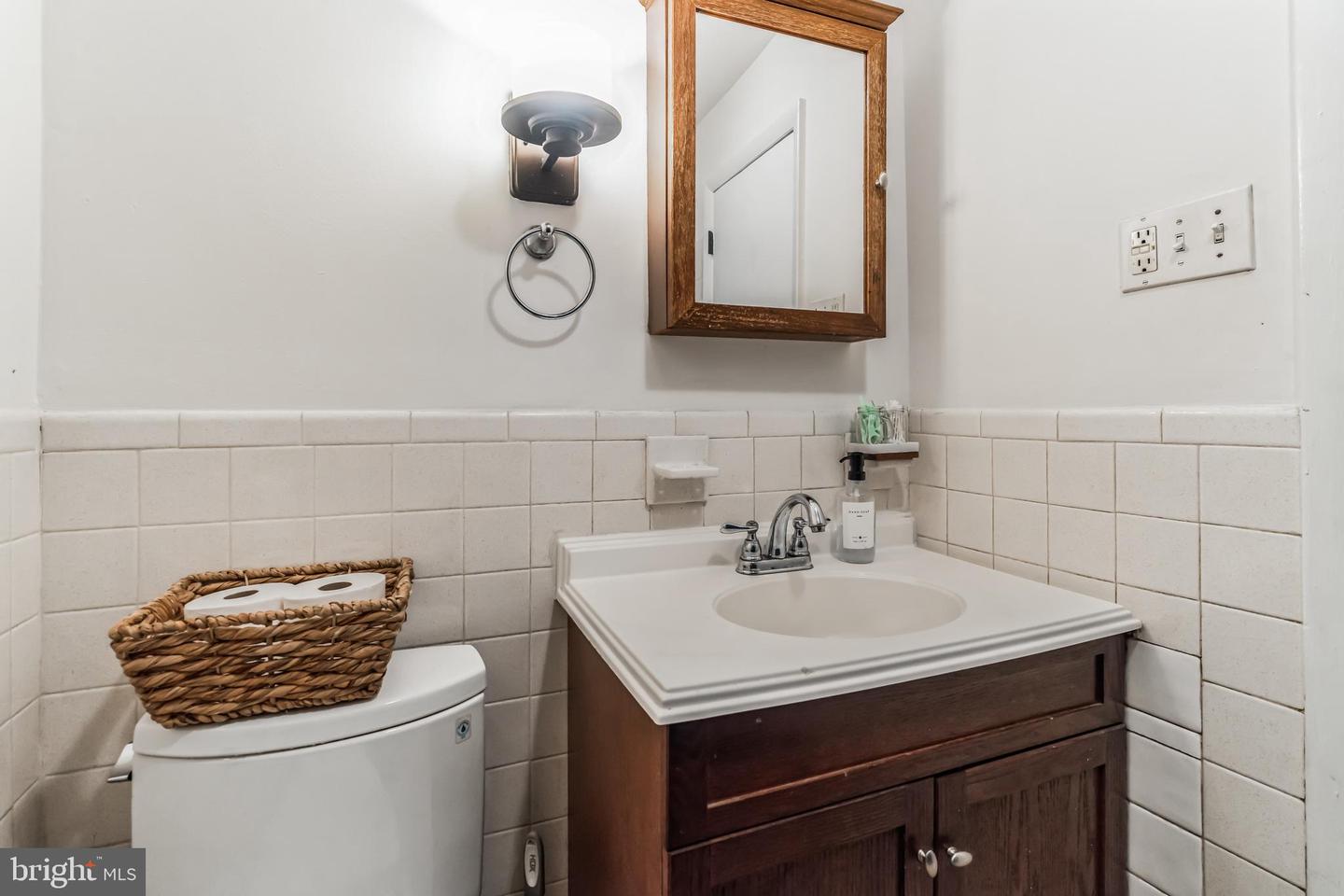 Photo 24 of 36 of 1518 Manley Rd #A2 townhome