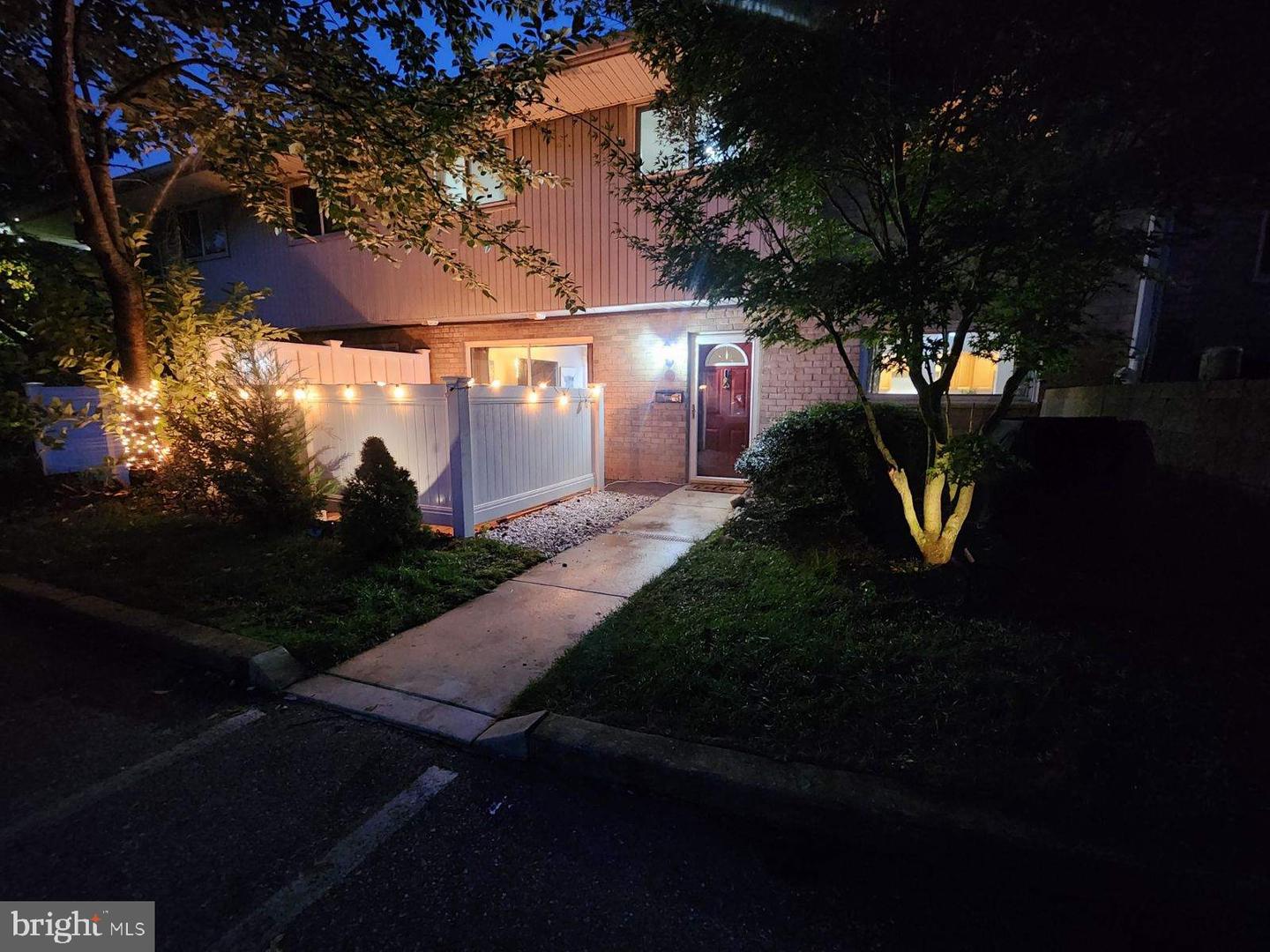 Photo 36 of 36 of 1518 Manley Rd #A2 townhome