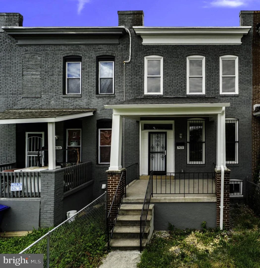 3428 Virginia Avenue