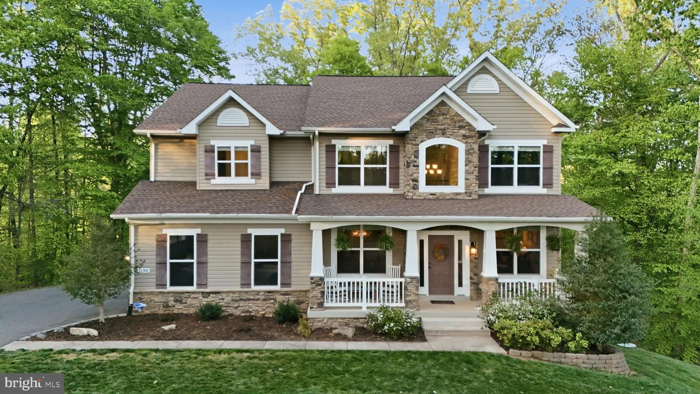 1199 Honeysuckle Way
