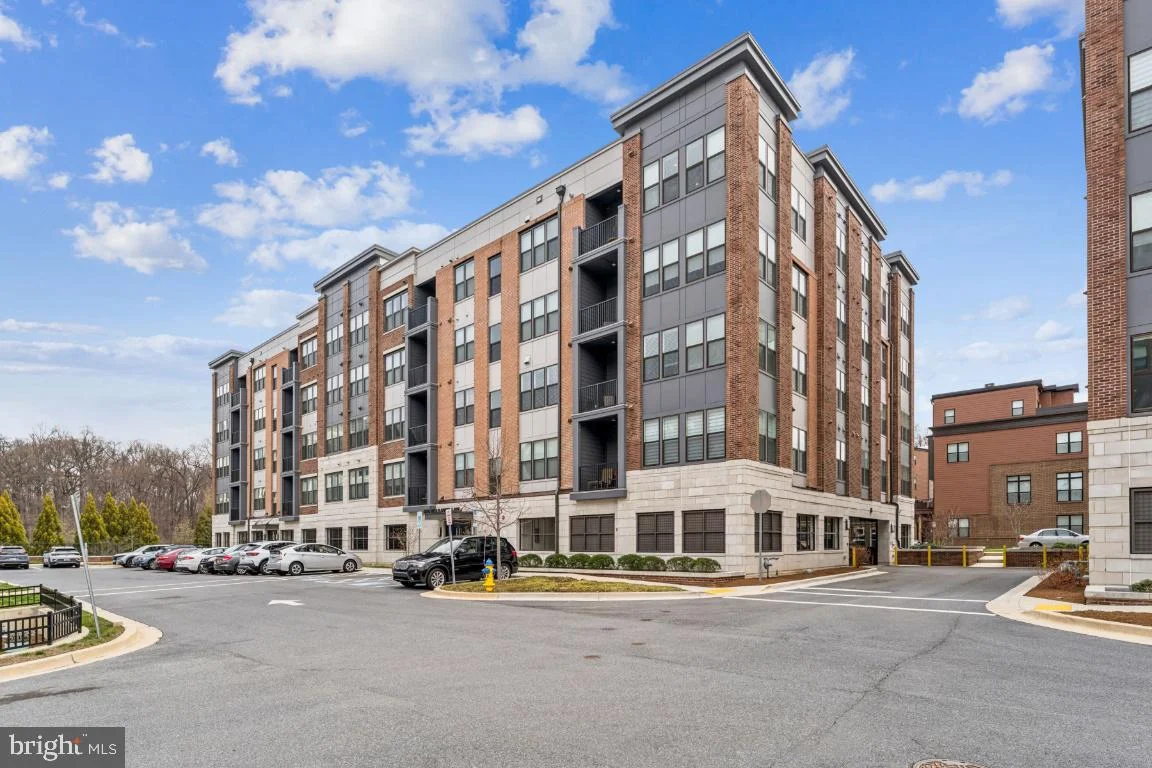 3505 Bellflower Lane Unit 408