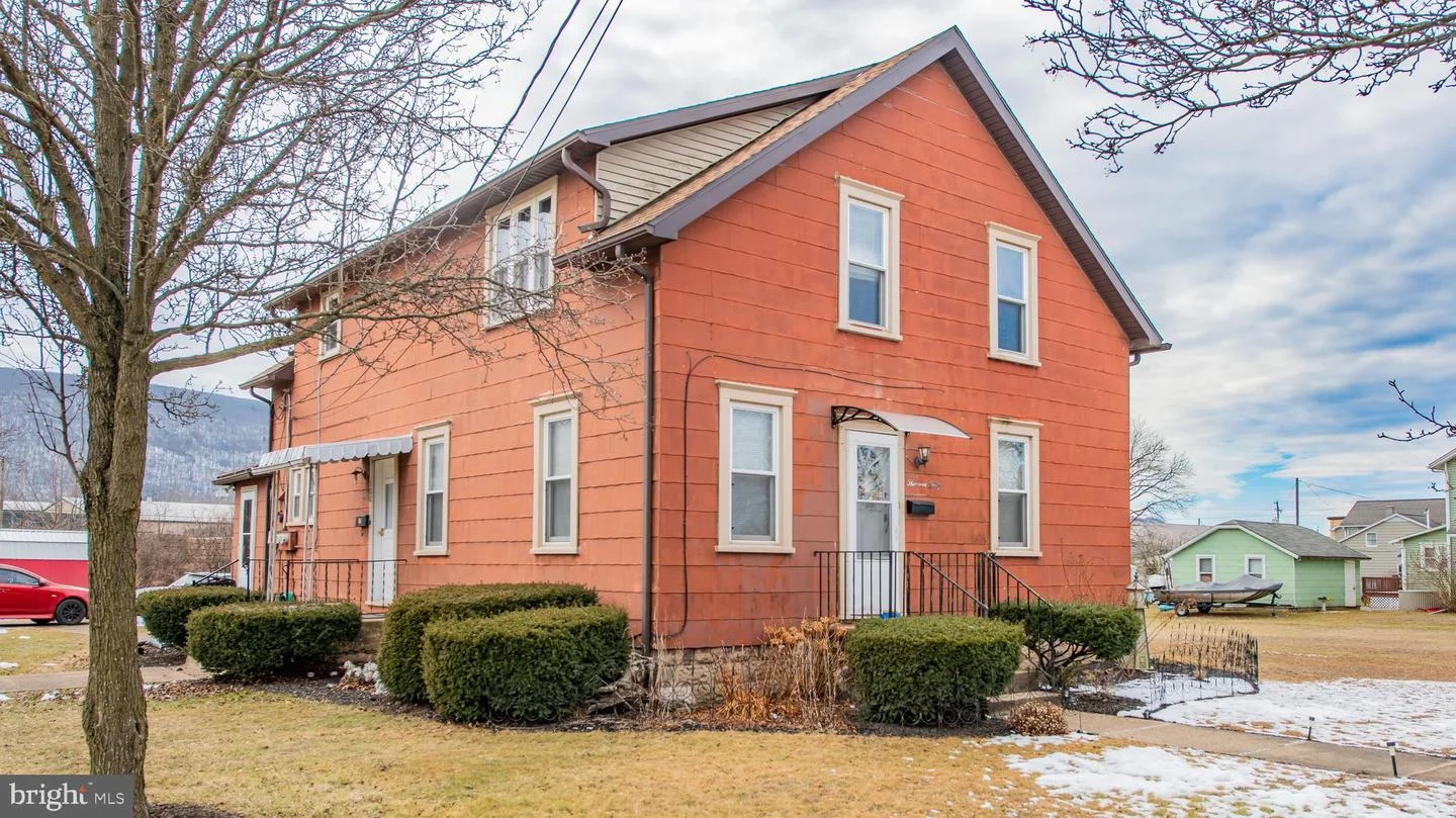100 Reading Lane Ln, Montoursville, PA, 17754