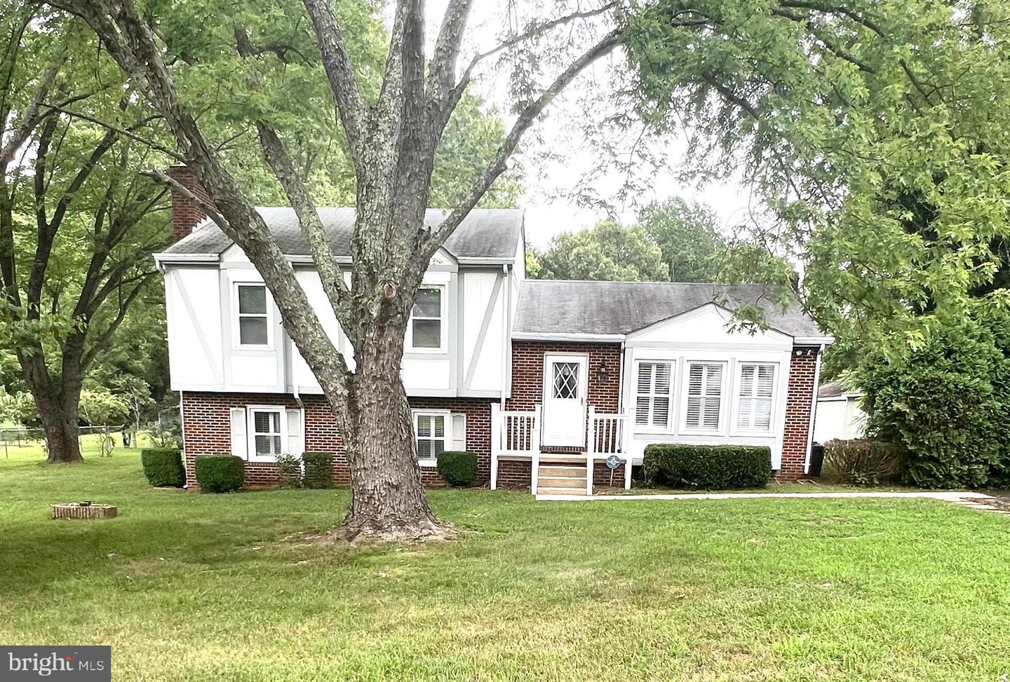View Hollywood, MD 20636 house