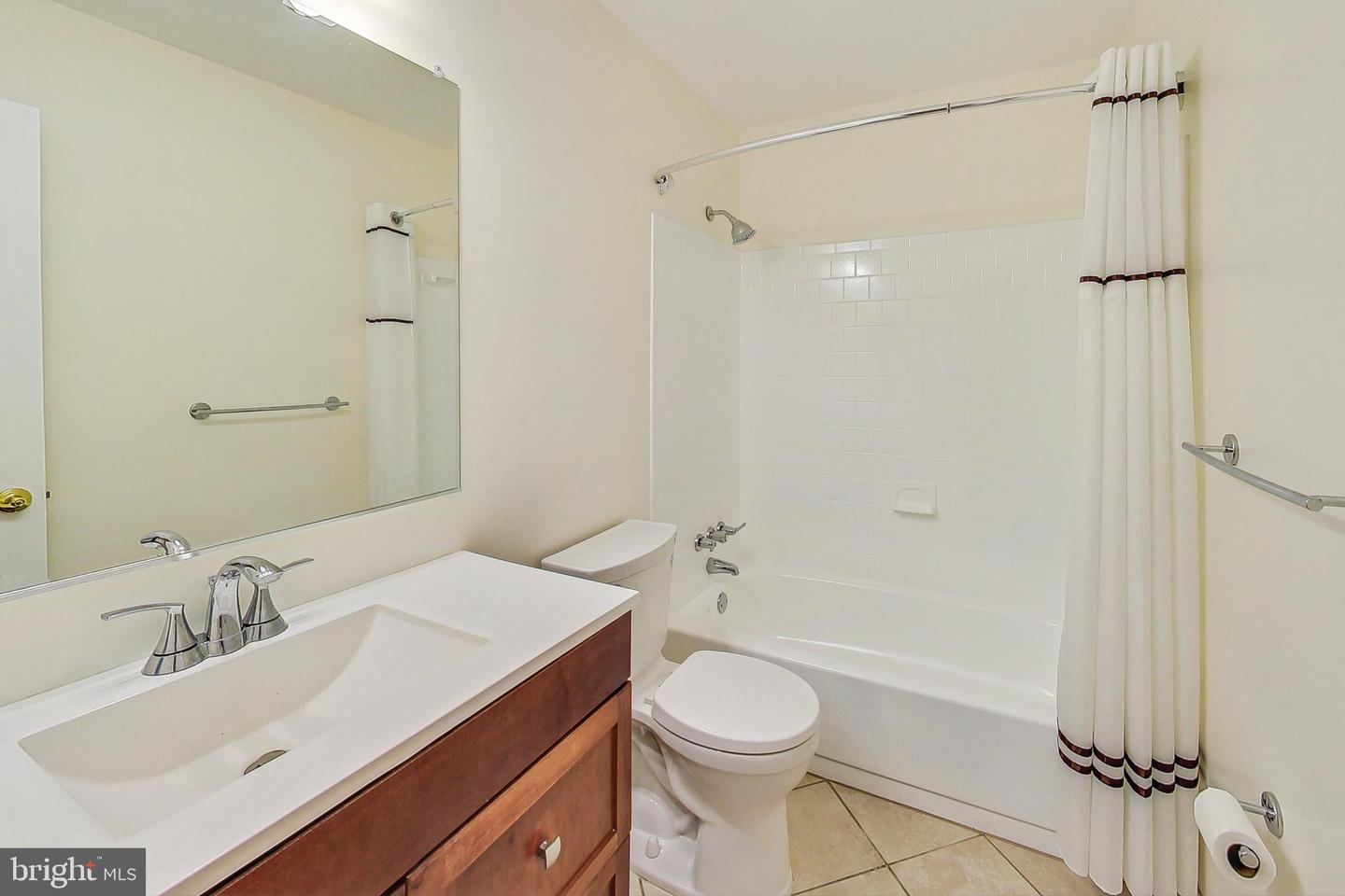 Photo 12 of 49 of 13224 Dangelo Dr house