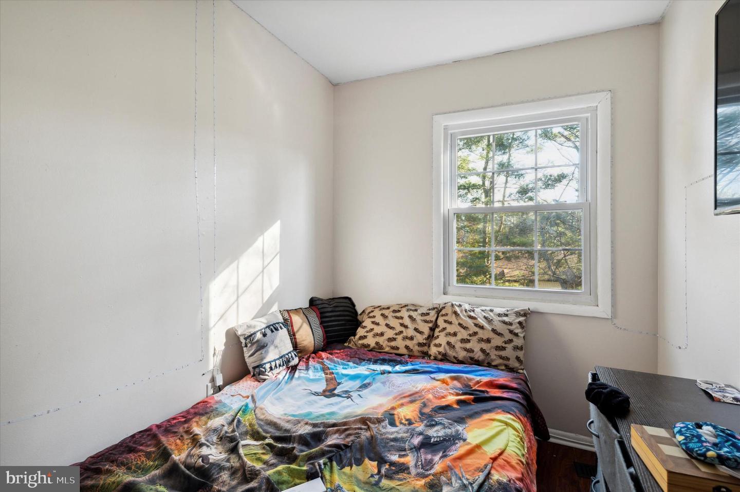 Photo 4 of 25 of 16 Farnsworth Rd townhome