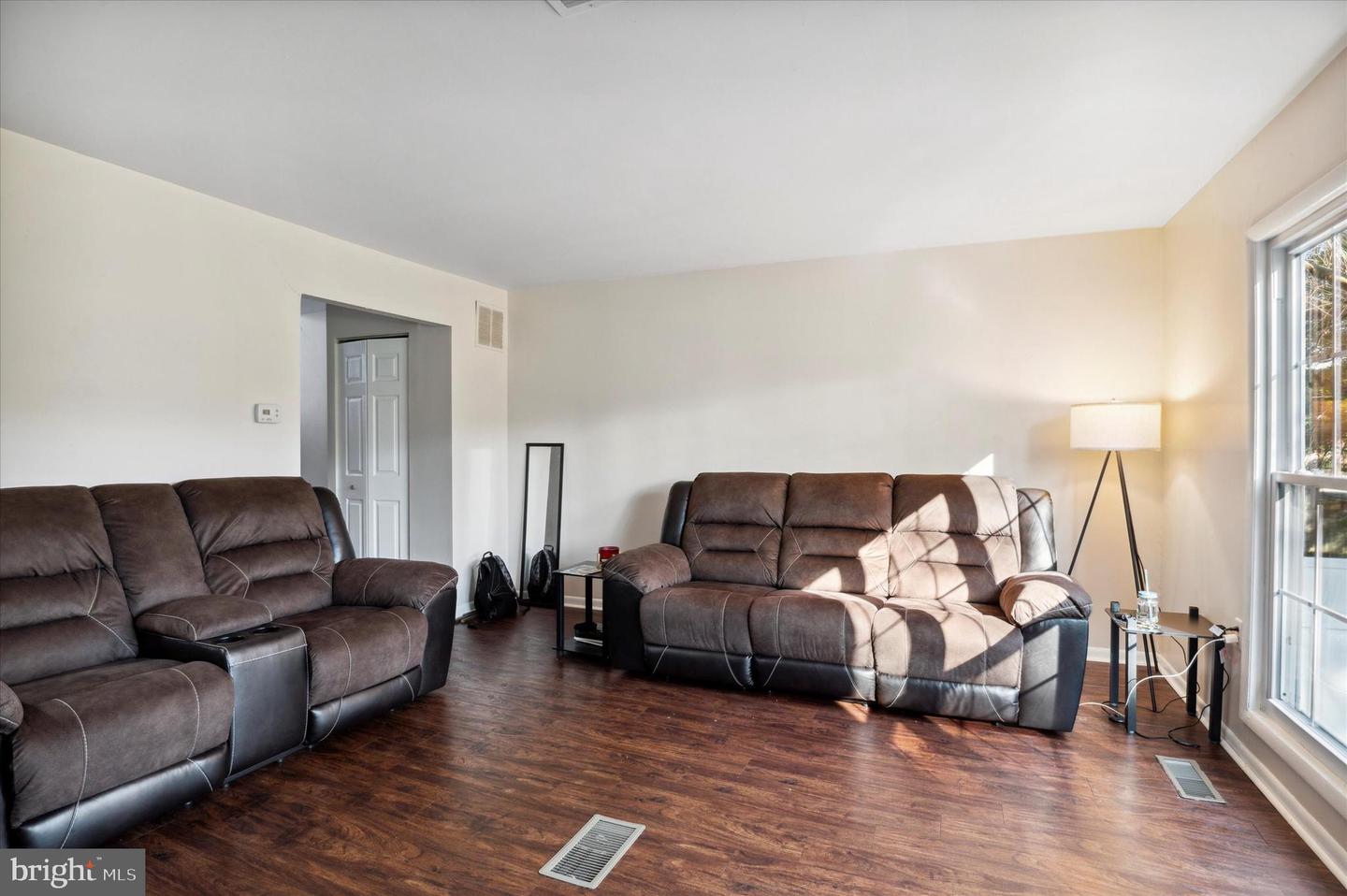 Photo 12 of 25 of 16 Farnsworth Rd townhome
