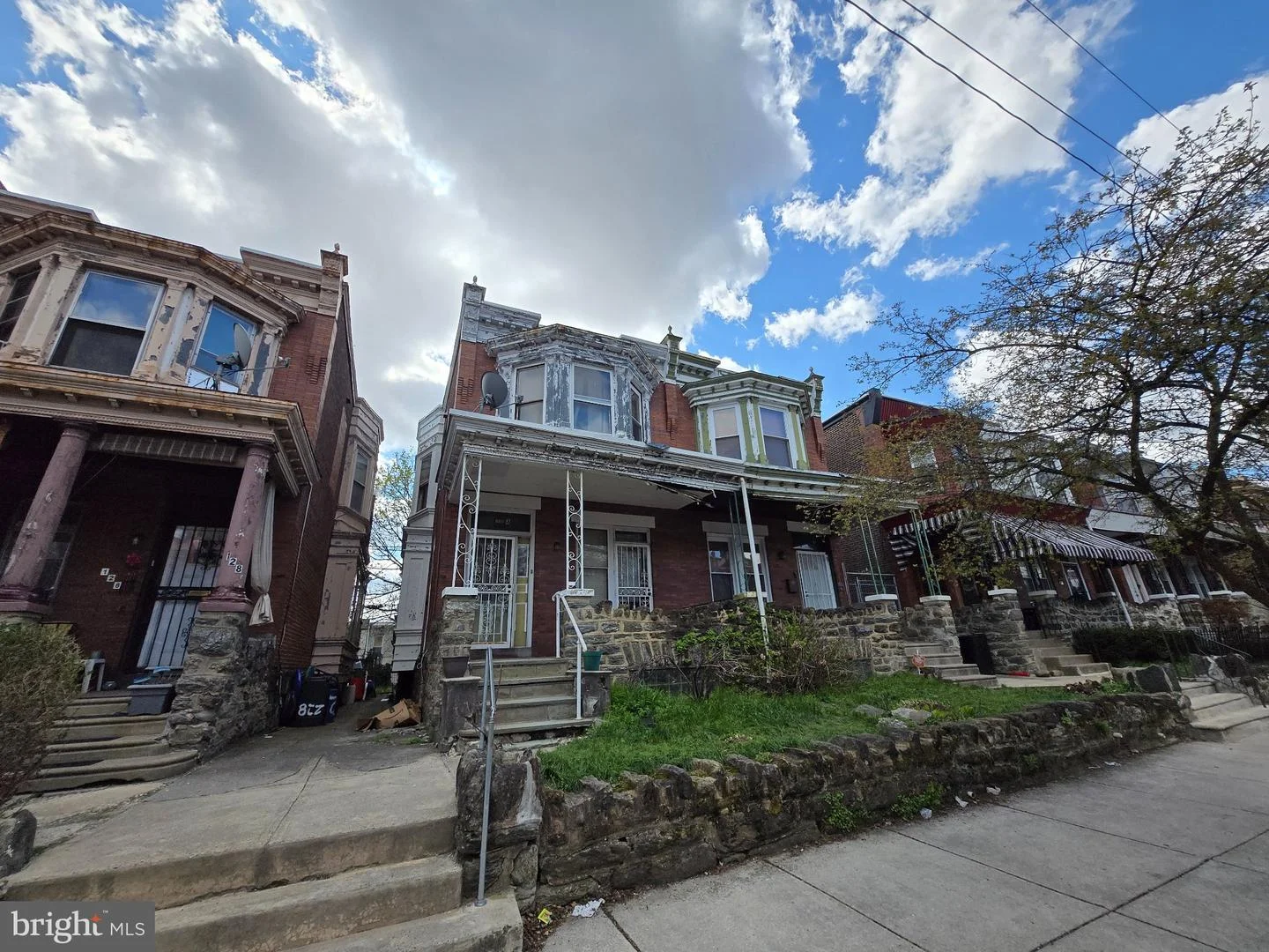 130 W Abbottsford Avenue