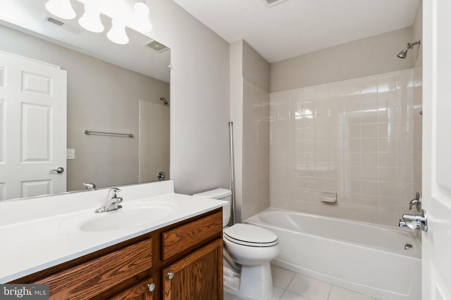 Photo 22 of 28 of 115 Ambrose Ln townhome