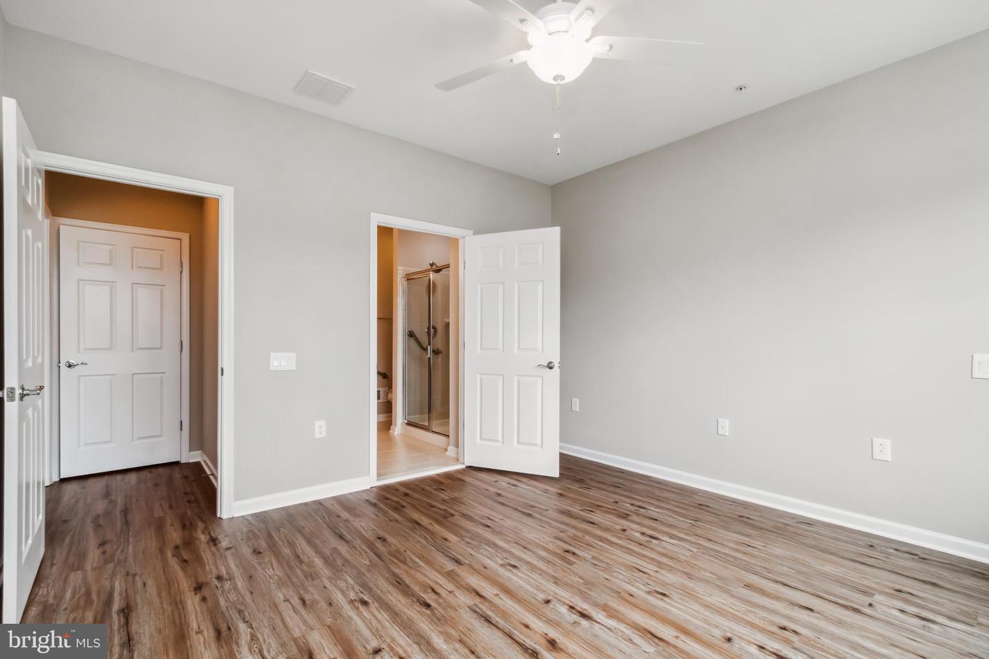 Photo 15 of 28 of 115 Ambrose Ln townhome