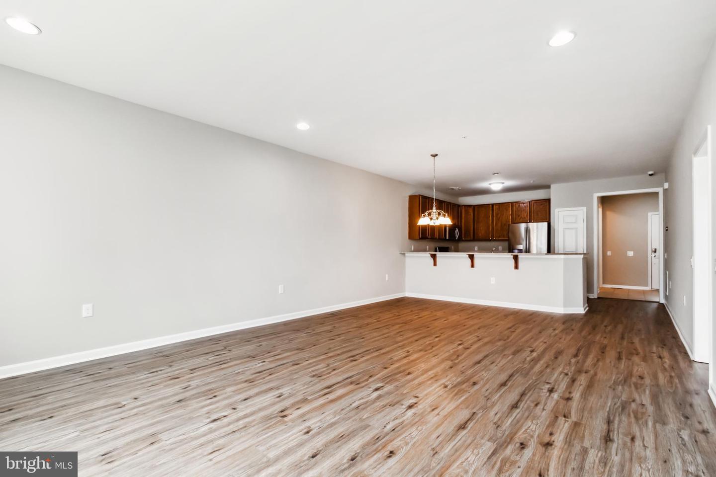 Photo 13 of 28 of 115 Ambrose Ln townhome