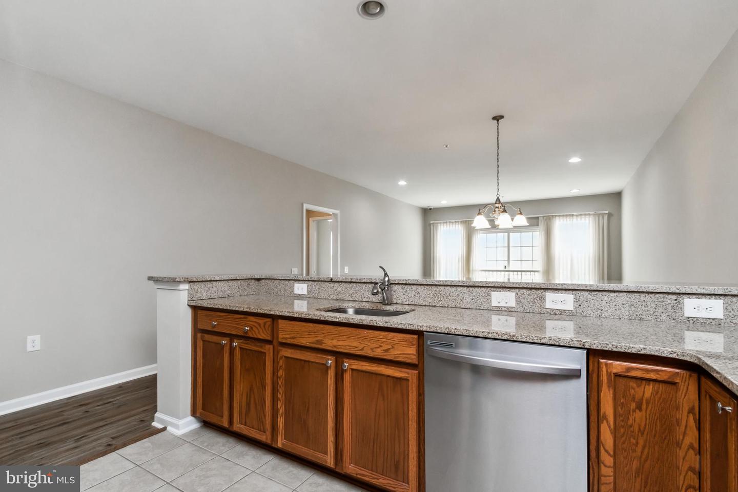 Photo 11 of 28 of 115 Ambrose Ln townhome