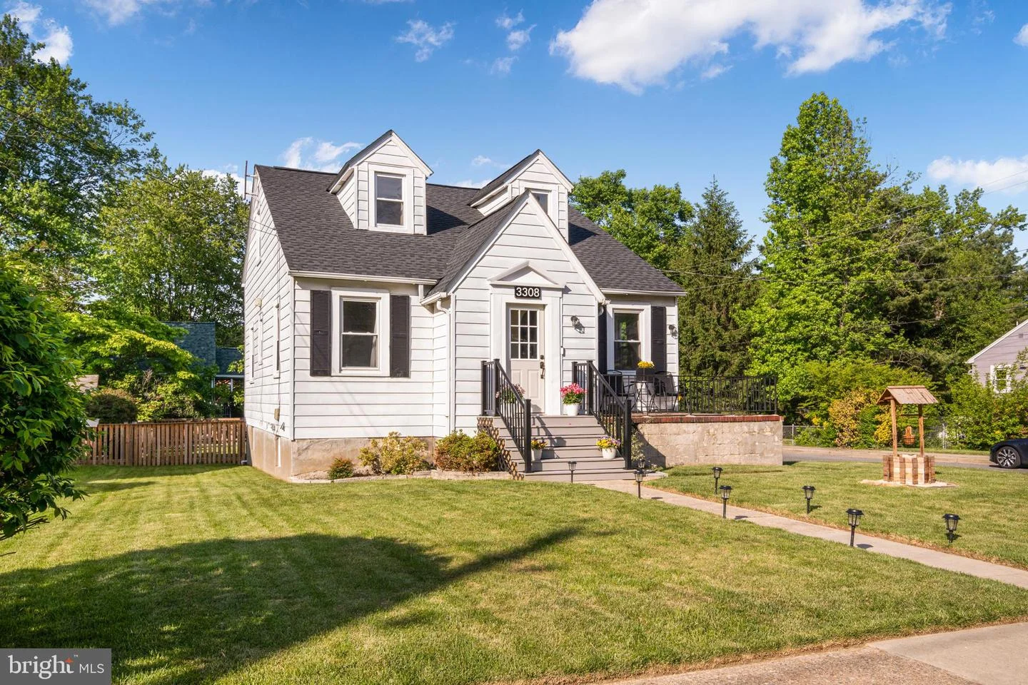 3308 Westfield Avenue