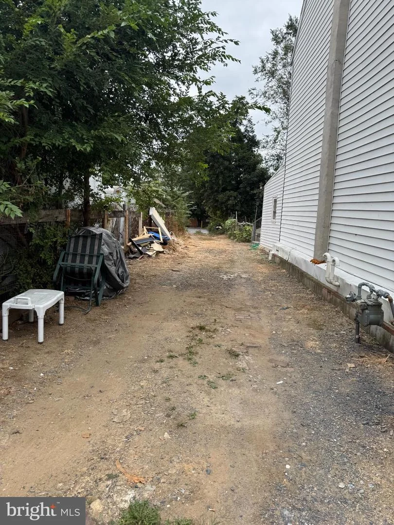 325 S 14th Street