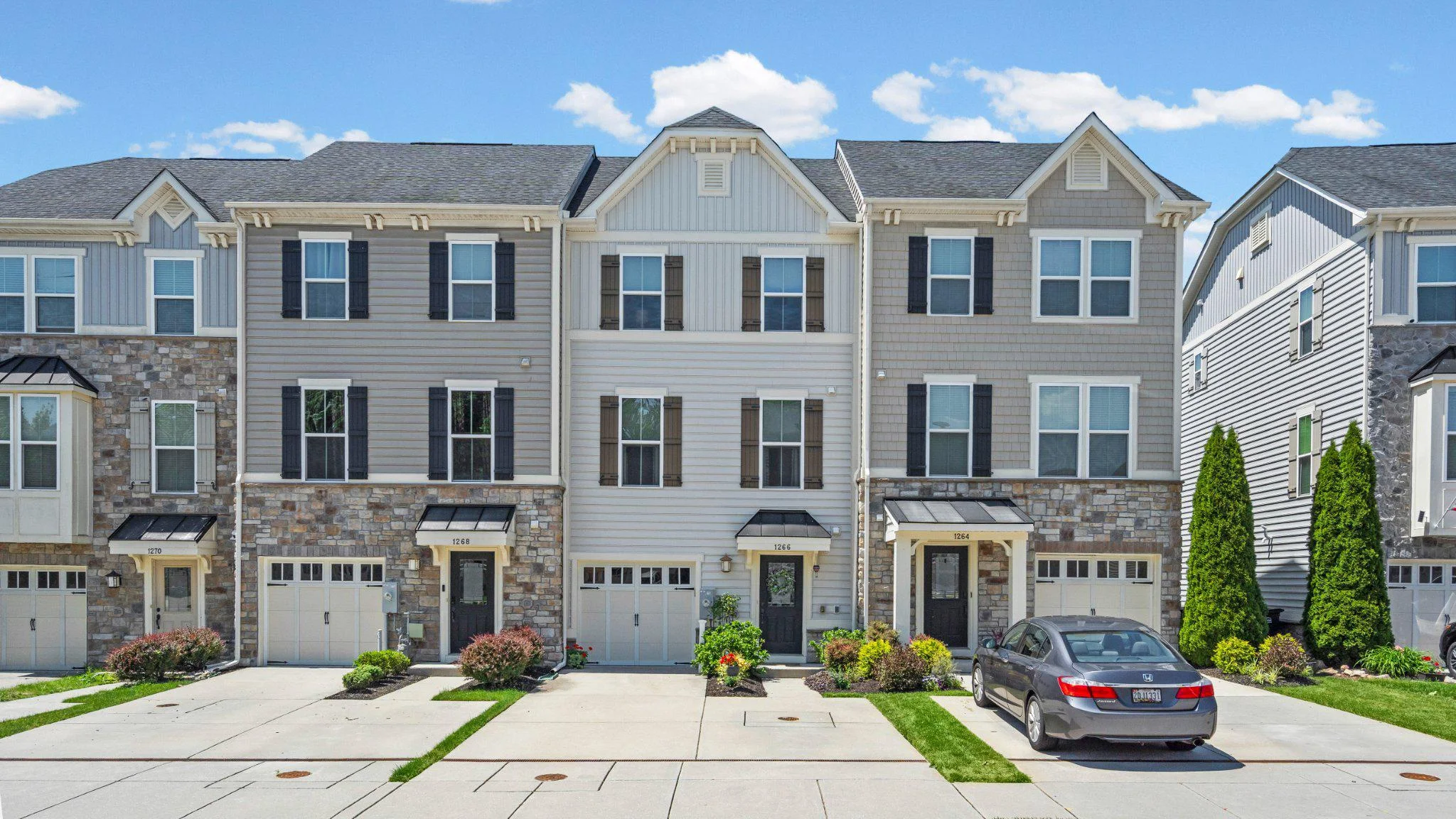 1266 Colonnade Lane