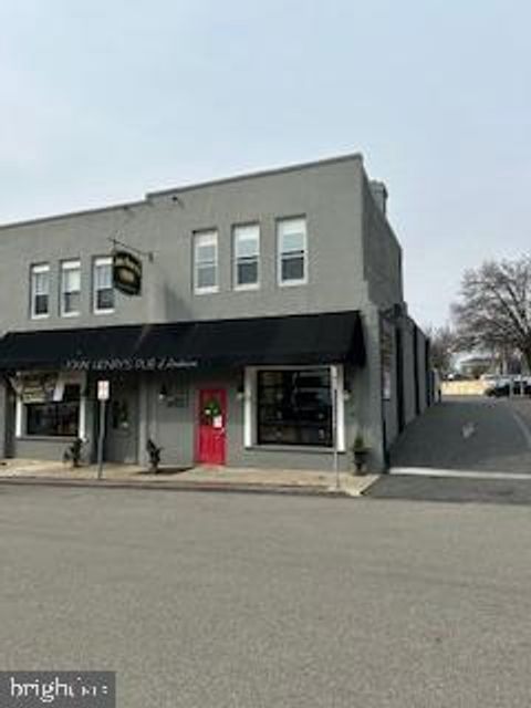 Mixed Use in Ardmore PA 98 Cricket AVENUE.jpg
