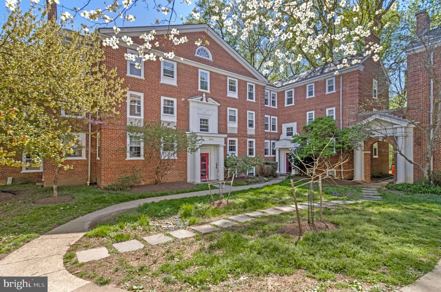 3720 39th Street NW Unit E167