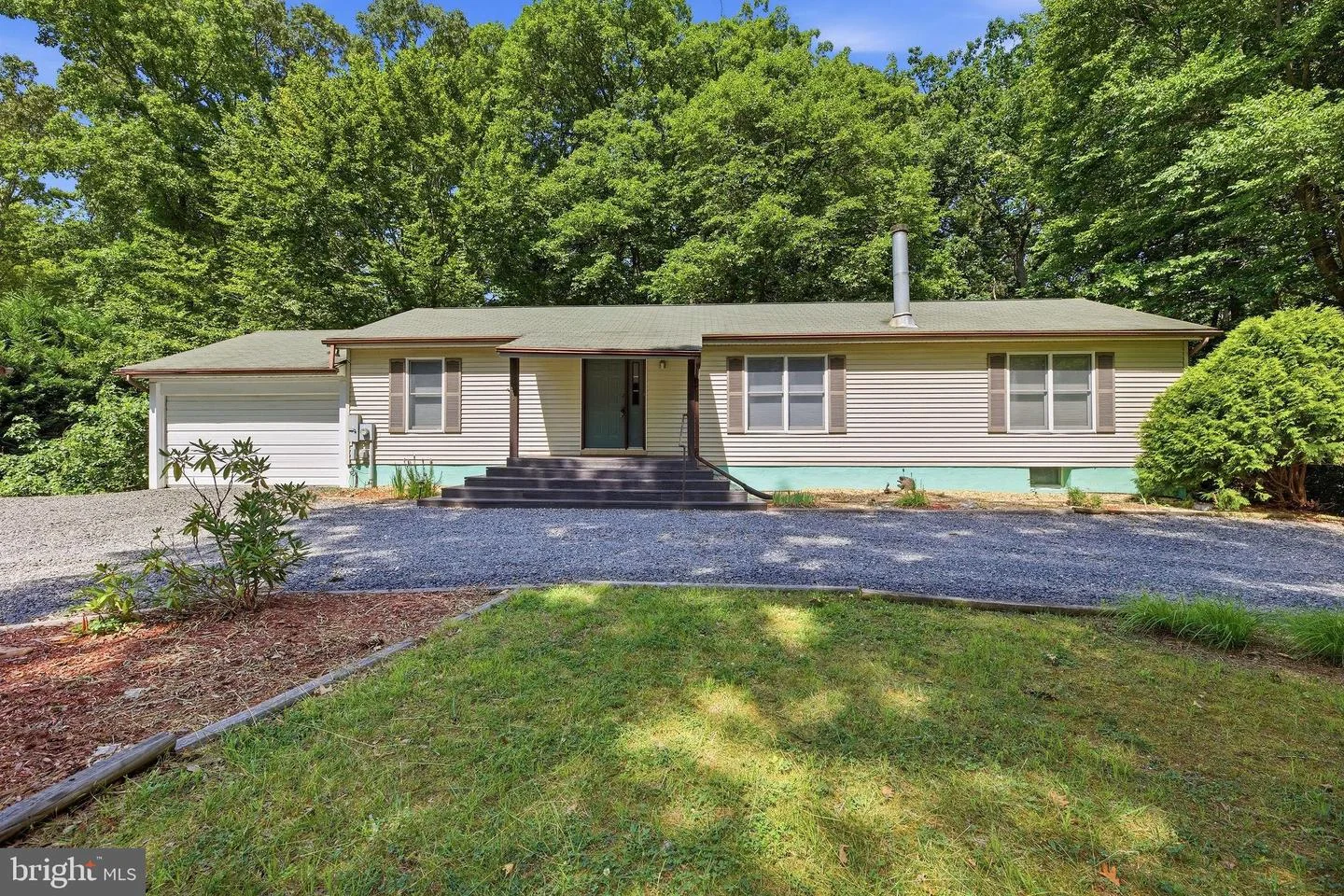 491 Redwood Lane