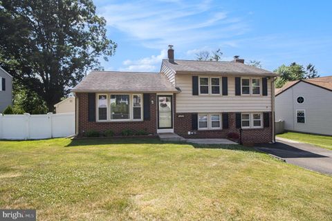 Single Family Residence in Abington PA 1357 Partridge ROAD.jpg