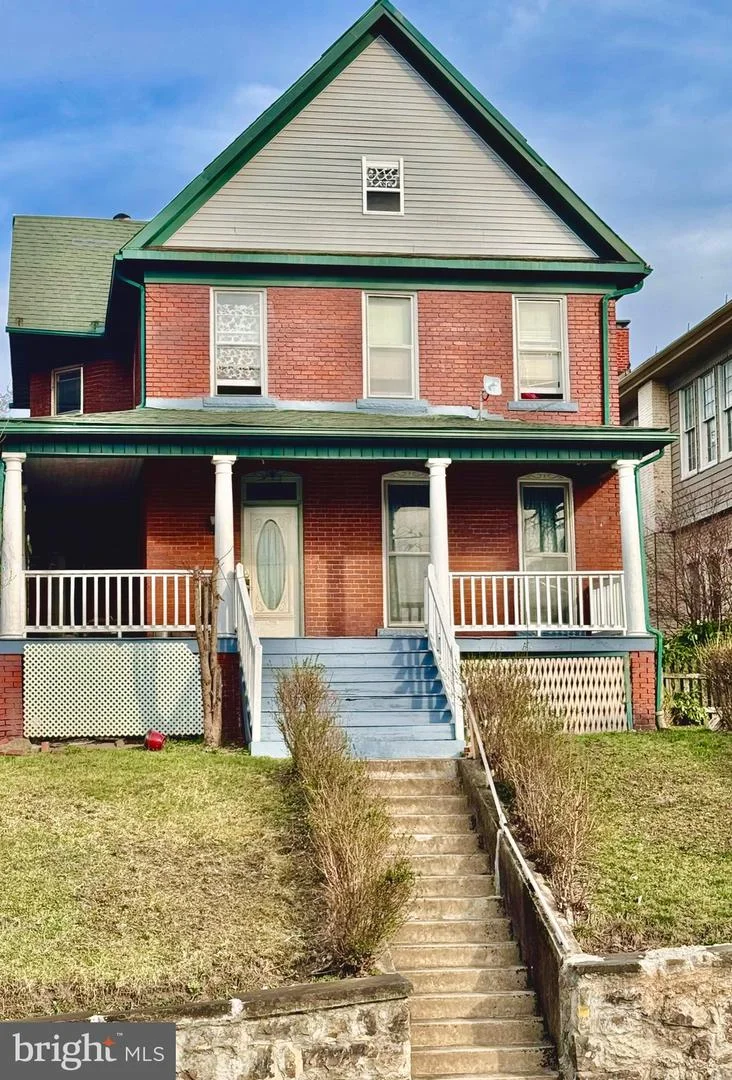 14 Virginia Avenue