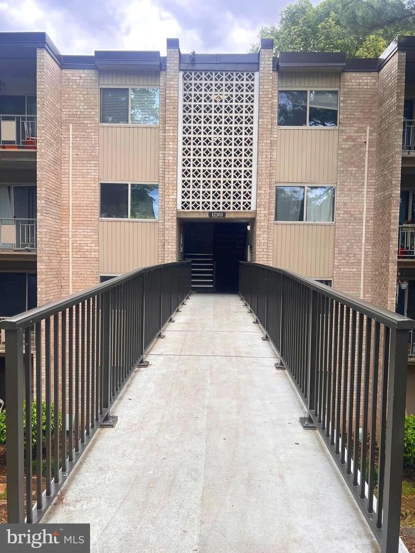 12303 Braxfield Court Unit 384