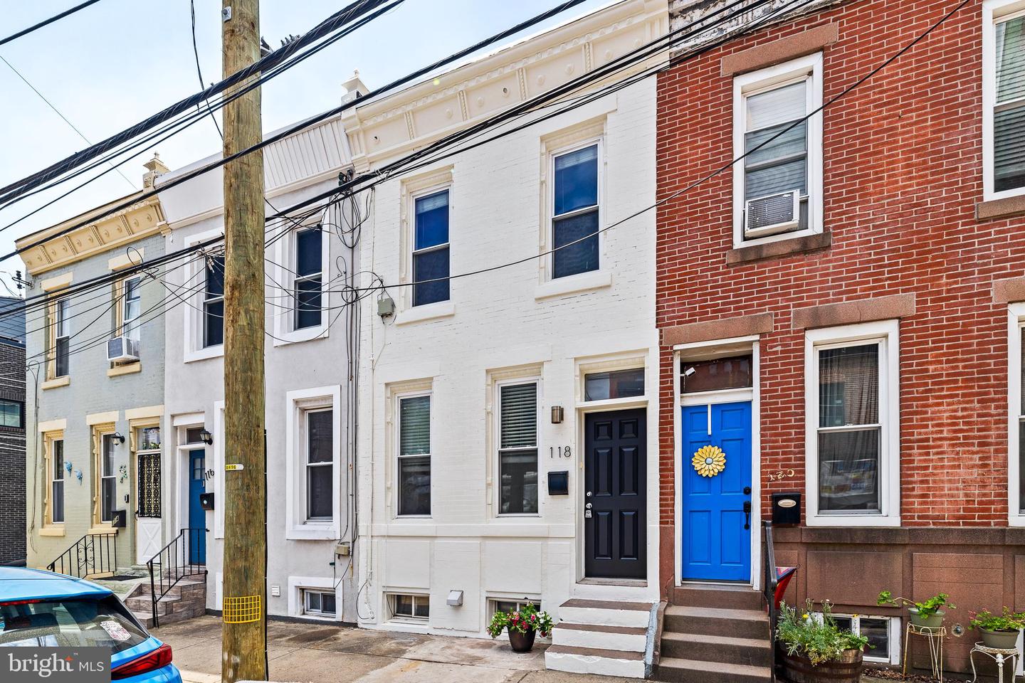 View Philadelphia, PA 19122 townhome