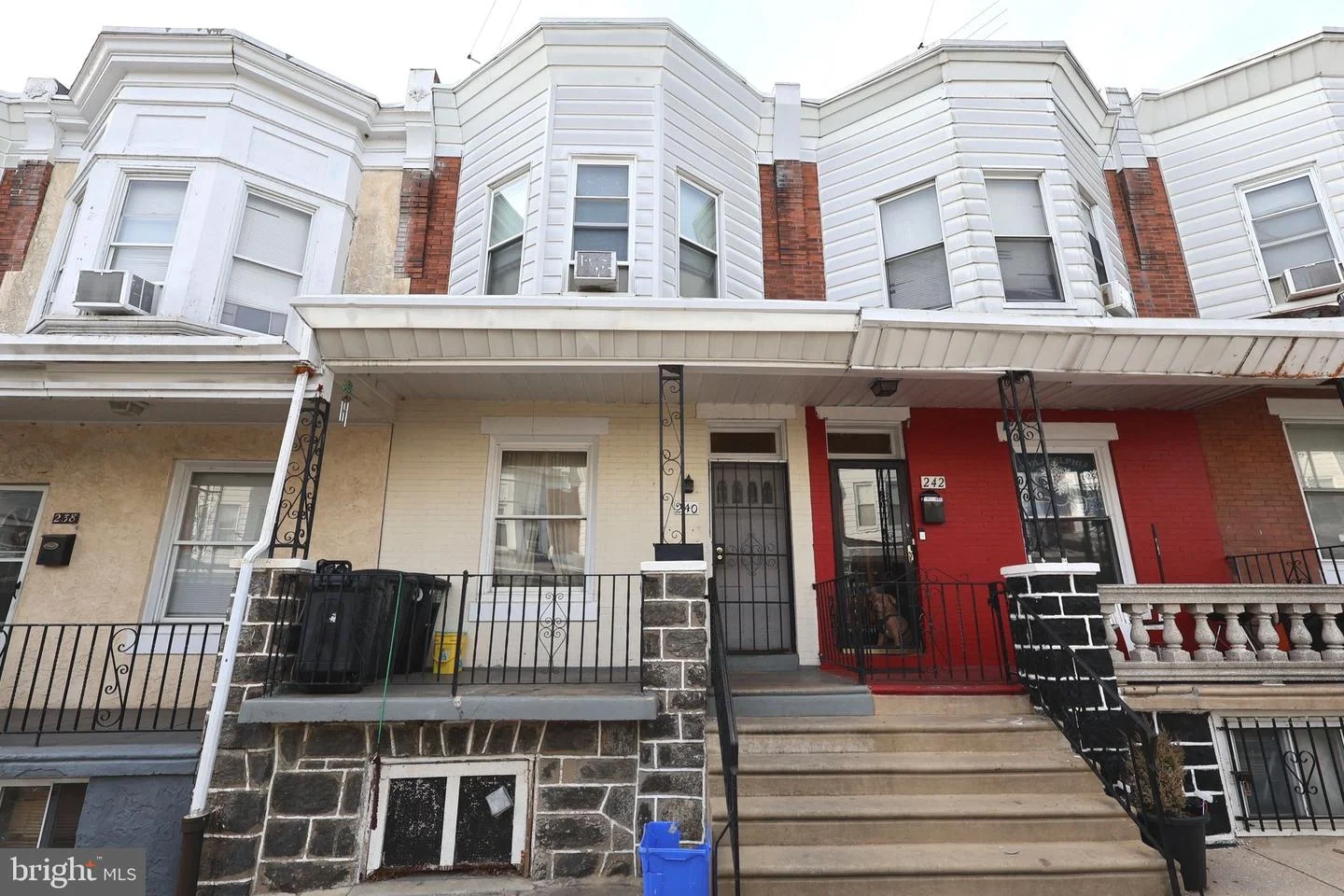240 N Simpson Street