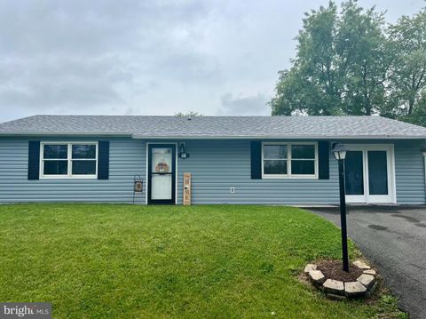 Single Family Residence in Keyser WV 97 Cardinal TERRACE 53.jpg