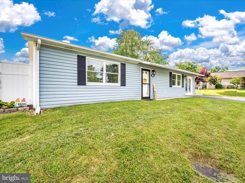 Single Family Residence in Keyser WV 97 Cardinal TERRACE 48.jpg