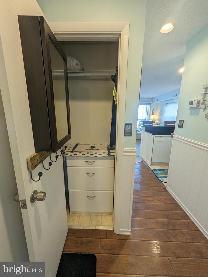Photo 8 of 31 of 12301 Jamaica Ave #H-229 condo