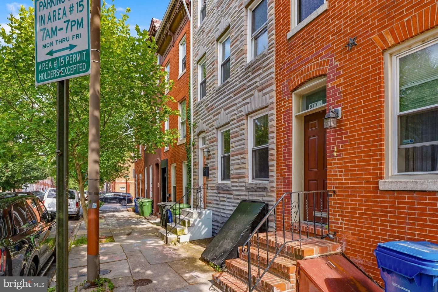 877 W Lombard Street