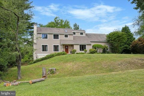 Single Family Residence in Newtown Square PA 1355 Cold Spring ROAD.jpg