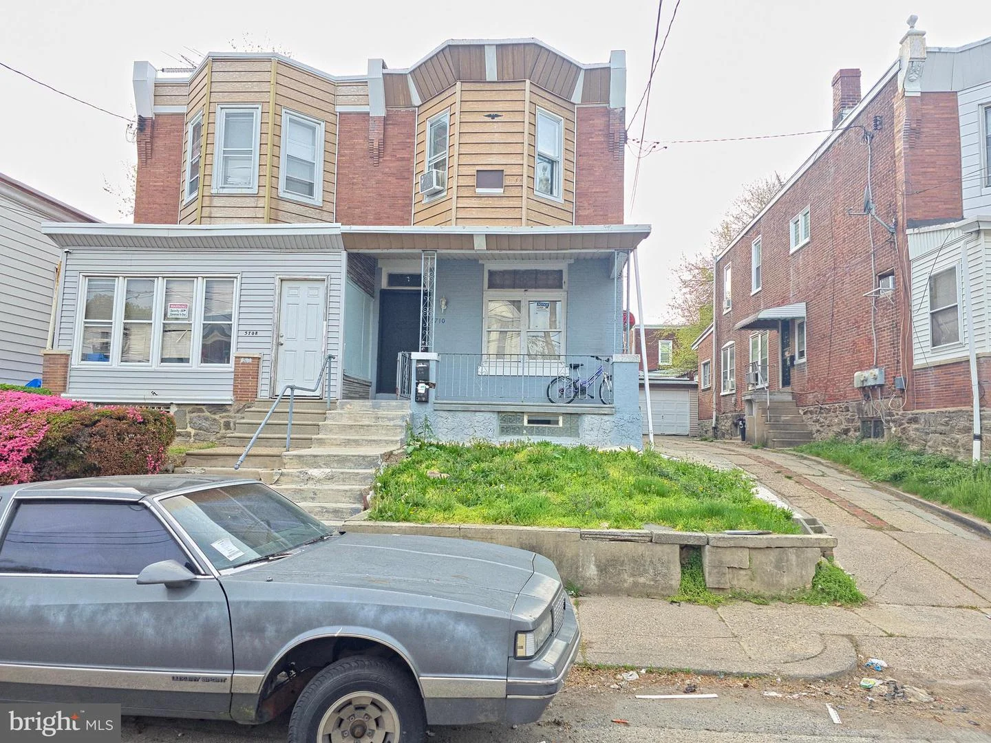 5710 N American Street