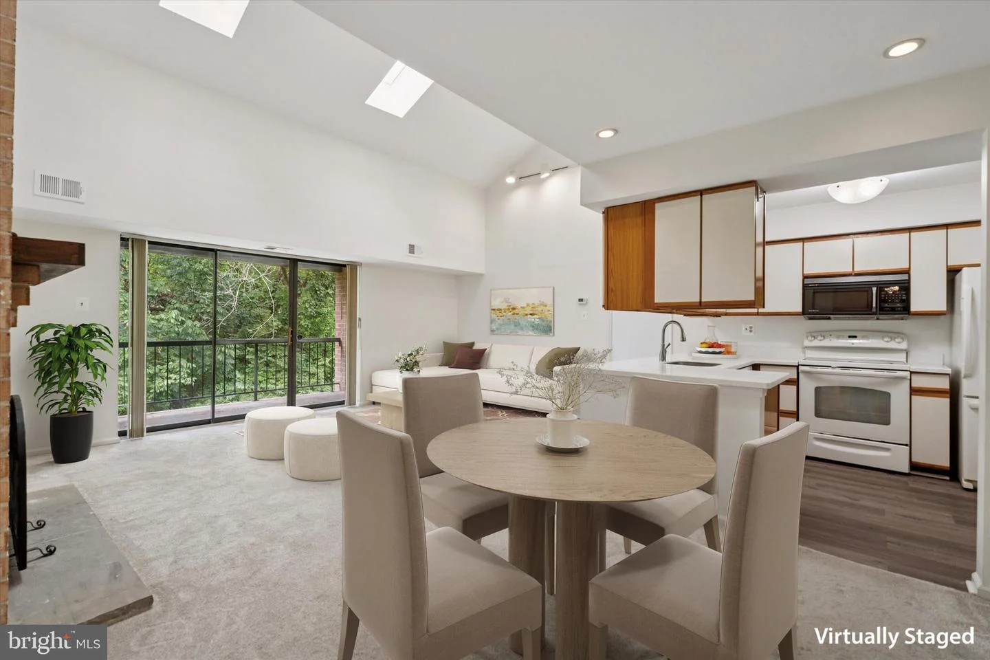 722 Washington Place Unit 22