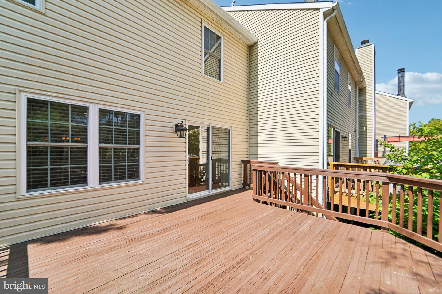 Photo 33 of 44 of 8410 Oak Bush Ter townhome