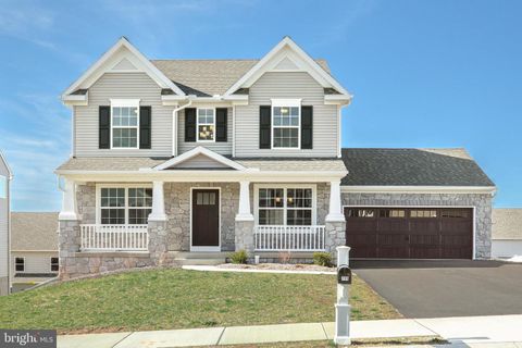 Single Family Residence in Lancaster PA 900 Fenton AVENUE.jpg