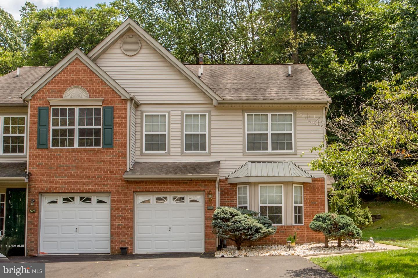 View Southampton, PA 18966 townhome